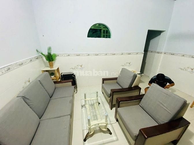 CHO THUÊ NHÀ NGUYÊN CĂN HẺM 266 LÊ THỊ RIÊNG