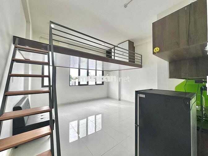 SIÊU PHẨM 40M2 Thoáng Mát Gần Vòng xoay Lăng Chả Cả - Sân Bay TSN