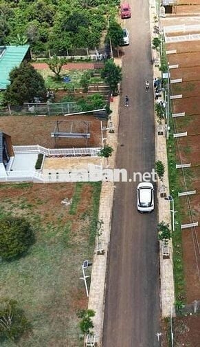 BÁN LÔ ĐẤT VIEW ĐẸP GẦN QUỐC LỘ 20 LÂM ĐỒNG