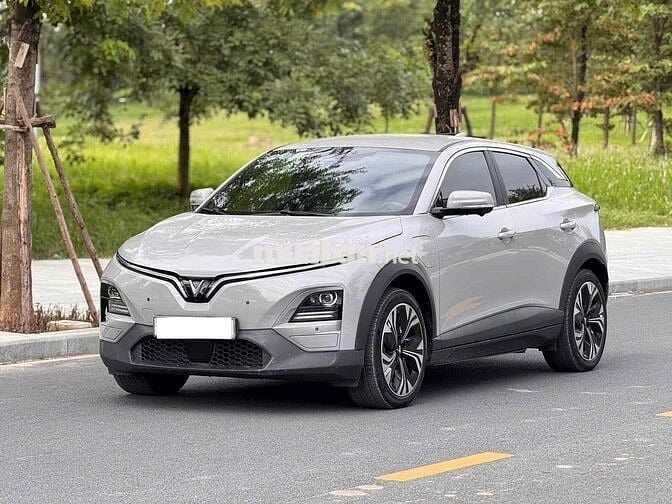 VinFast VF6 2025 Plus - 18000 km