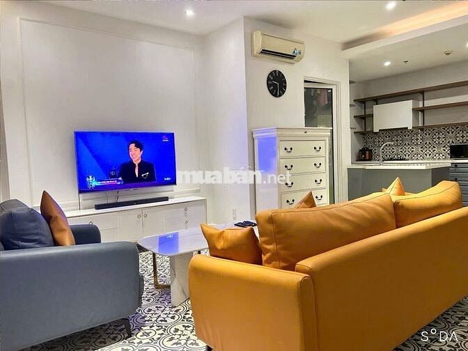 Còn duy n.h.â.t 1 căn 1PN view đông, có lô gia - 5 tỷ, SUNRISE CITY