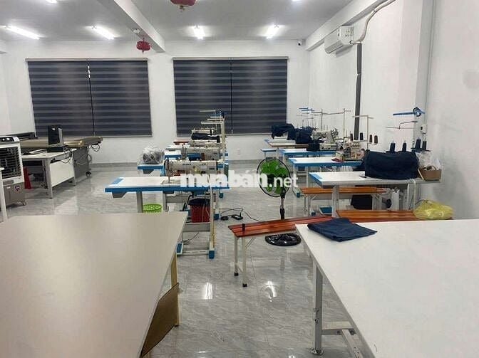 CHO THUÊ NHÀ 8X14( TRỆT+LỬNG+2LẦU) TRỐNG SUỐT TÂY THẠNH TÂN PHÚ