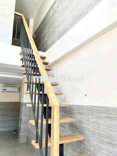 Siêu phẩm nhà 3 phòng ngủ giá cực rẻ ngay chân cầu Bình Lợi