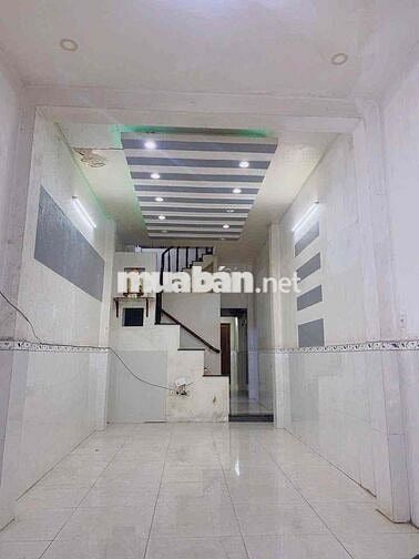 mặt tiền nội bộ lê Lư . 4m*20 2 lầu 3 phòng ngủ 2 wc