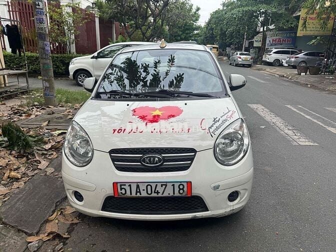 Kia Morning Trắng Số tự động