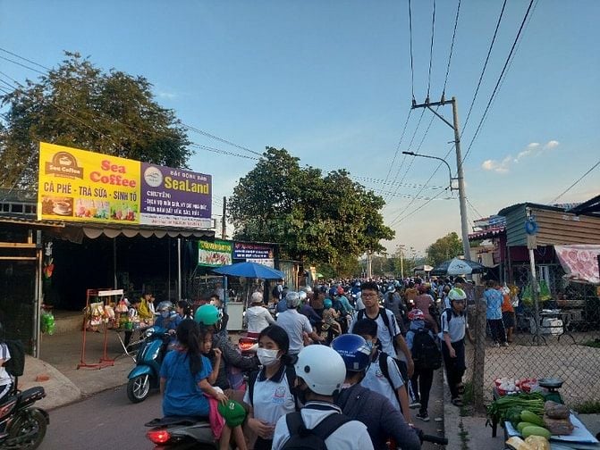 Sang mặt bằng kinh doanh giá rẻ