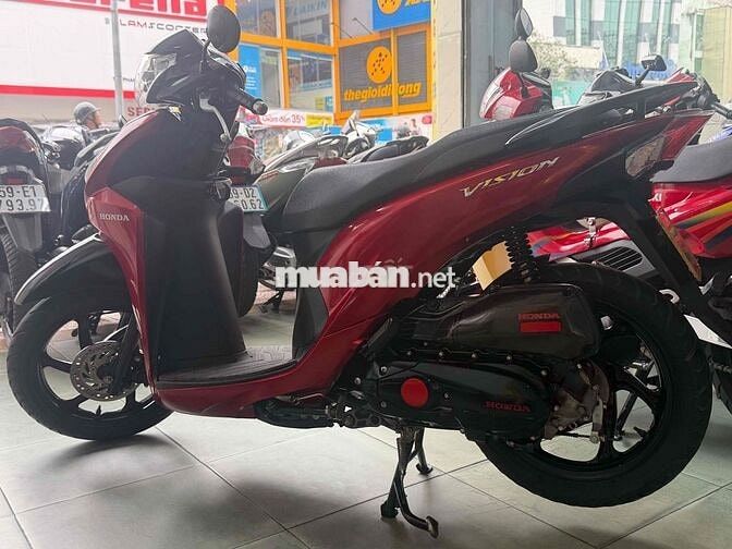 Honda Vision 2020 màu Đỏ khoá smk 9chủ