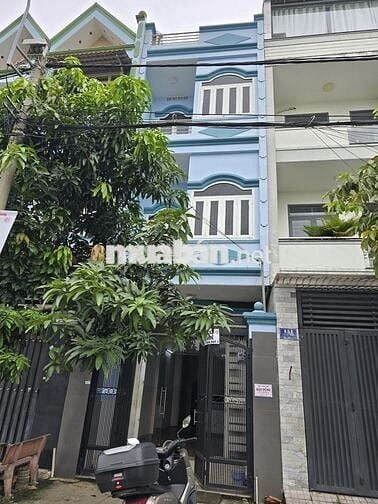 KCN Tân Bình 20 TRIỆU mặt tiền CN11, 100M2 2 lầu  (1KH-1 Bếp-6PN-4WC)