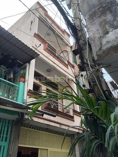 Cần bán căn nhà  ngay trung tâm Quận 3 –  đường NĐC  hẻm 5m