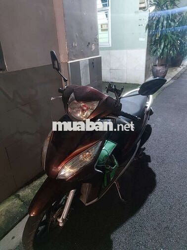 Kẹt tiền bán Vision