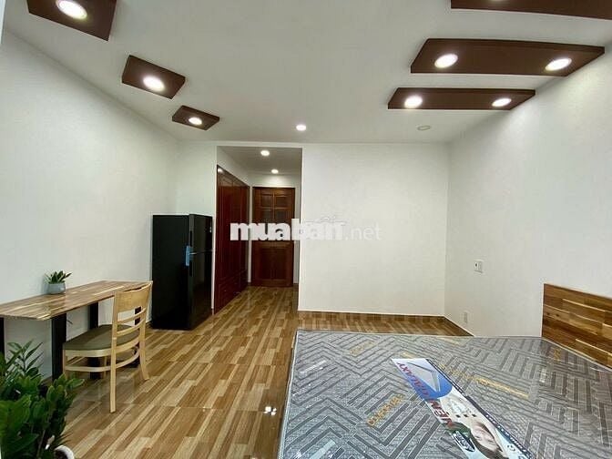 Phòng trọ 35m2 đường 79 Tân Quy ngay trung tâm