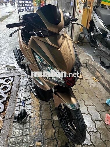 ab thái cuối đời 2011 , biển thành phố , chính chủ