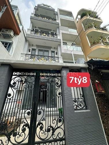 Bán nhà Bùi Minh Trực, Quận 8, liền kề khu trung tâm hành chính Q8