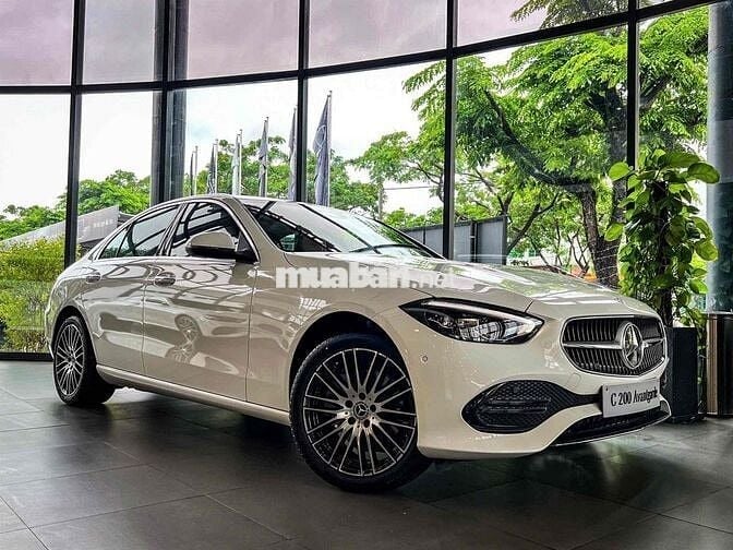 Mercedes Benz C Class 2023 C200 Avantgarde Plus -