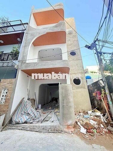 Bán nhà 4 tầng đẹp – sau lưng mặt tiền Hoà Cường , full nội thất