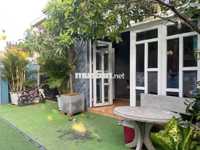 nhà ở cấp 4 hẻm 3 gác cách lộ lớn 50 m / nhà 3 phòng ngủ 2 Tolet n