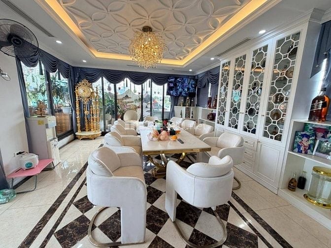 Nhà Đẹp Kinh Doanh Mặt Phố, Q. Cầu Giấy 76/90m, 9 tầng, mt 4m, 64.8 tỷ