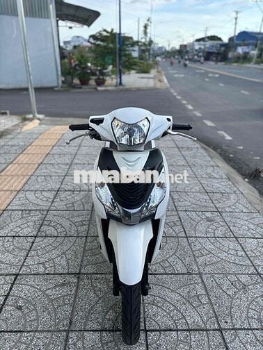 Vision 2019 khoá smk trắng sporty,xe đẹp máy zin