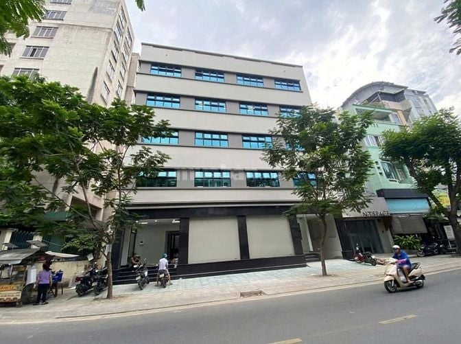 Cho thuê nhà mới xây đường Hồ Xuân Hương Q3 ngay Gần CMT8 Và Minh Khai