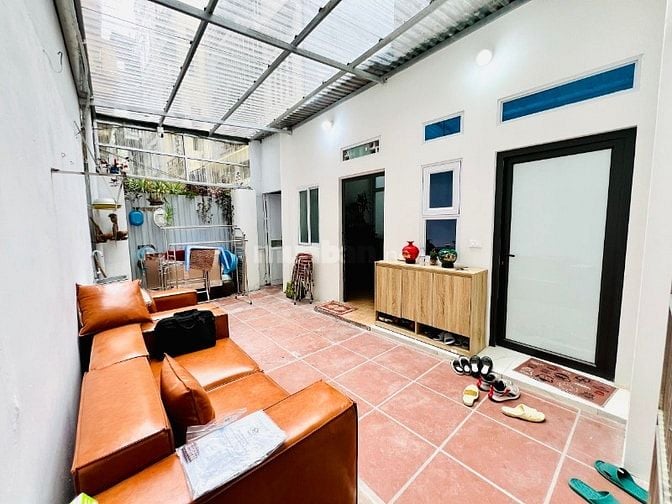 Siêu hiếm, chỉ 167tr/m ~10.2 tỷ 61m² Đất mặt tiền 5.6m phố Đội Cấn