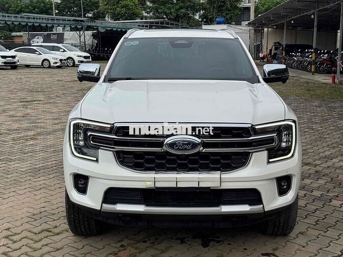 Ford Everest 2024 Titanium 1 Cầu 26.000 km