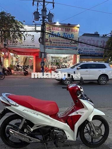Honda Future Lead 2022 Trắng đỏ Đã sử dụng