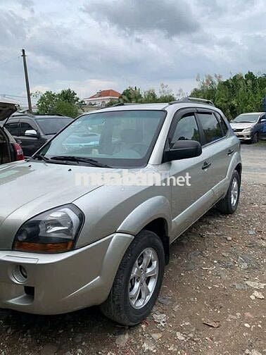 Chính chủ cần bán xe Hyundai Tucson 2009 2.0 AT