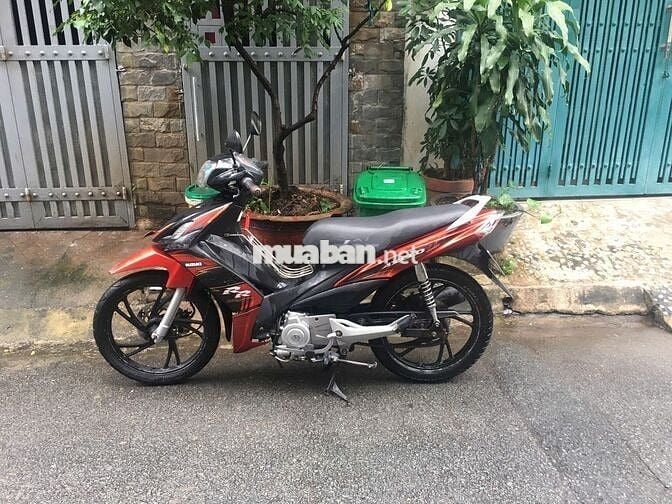 Suzuki Axelo Đỏ đen