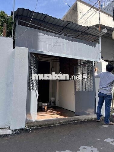 🔥 Nhà nguyên căn gần ĐH Luật & Chợ Bình Triệu – Giá chỉ 8 triệu/tháng!