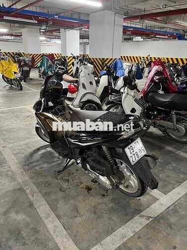 Chính chủ bán xe AB 125 sản xuất 2014 vàng đen