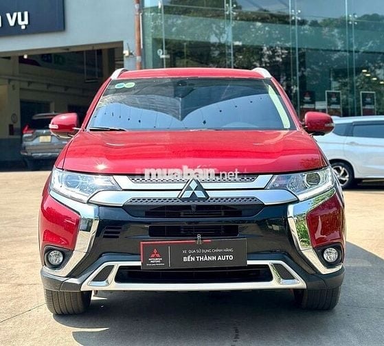 Mitsubishi Outlander 2022 2.0 CVT - bao rút gốc