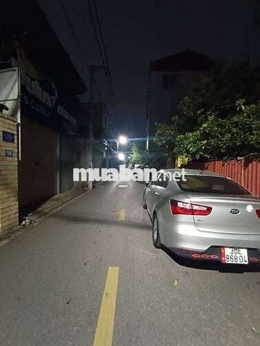 Bán nhà bát tràng gia Lâm diện tích 57m.giá5, 4tỷ