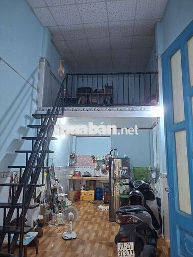 Nhà mới xây sạch sẽ ; an ninh.