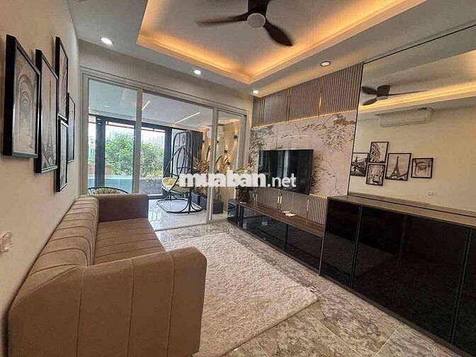 Cho thuê Penhouse Siêu rộng Sky Garden Q7 có sân vườn siêu mát