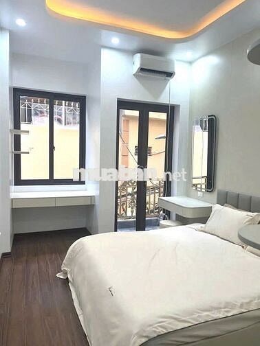 Hiếm! Hơn 9 tỷ nhà Giáp Bát 46m2, 4 tầng, ngõ rộng - 20m ô tô