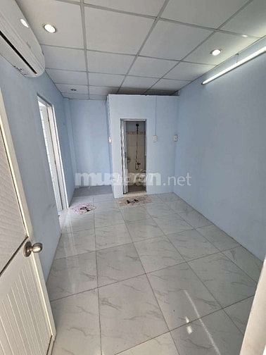 Phòng trọ kiểu cc mini Q.4 có ban công, chỉ hơn 3Tr/tháng,rộng rãi