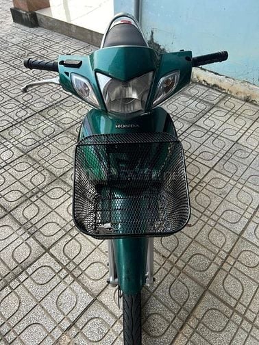 NHÀ DƯ DÙNG CẦN BÁN LẠI XE HONDA  FU 2 ĐỜI 2005 ( BS TP HCM ) 