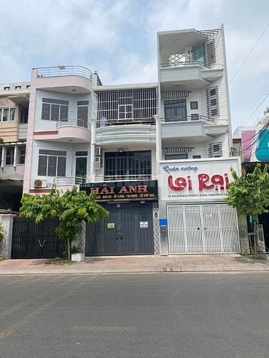 Nhà MT Đ. số 26 khu Bình Phú 4,5x25m 2 lầu 26 triệu/tháng