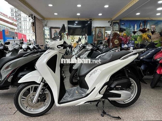 SH 150i ABS 2017 Smartkey Trắng BSTP Chính Chủ