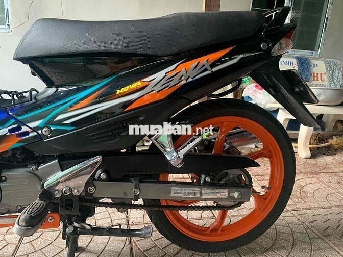 hết nhu cầu sử dụng cần bán xe nova tena,