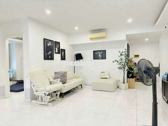 CHỦ BÁN GẤP CĂN HỘ RUBY GARDEN 70M2 3 TỶ 280 2PN 2WC SHR VIP