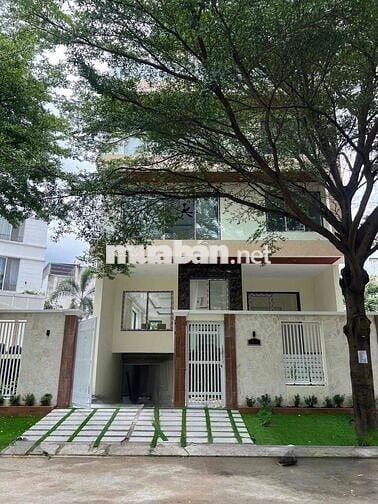 Villa Hồ Bơi tại The EverRich III, 500m2, 8PN, 9WC, Thang máy