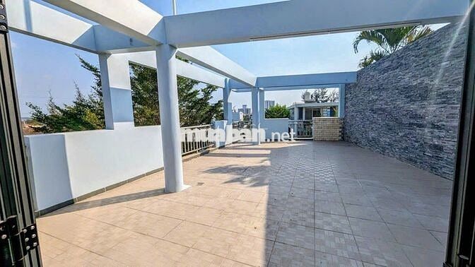 BÁN NHÀ GÓC 2MT NAM LONG Q7 - 5PN 5WC MỚI TINH - CHỈ 16.x TỶ