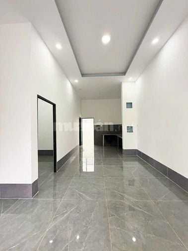 Tôi cần bán căn nhà mặt tiền NHỰA ở Khu phố Gia Tân Trảng Bàng 680TR