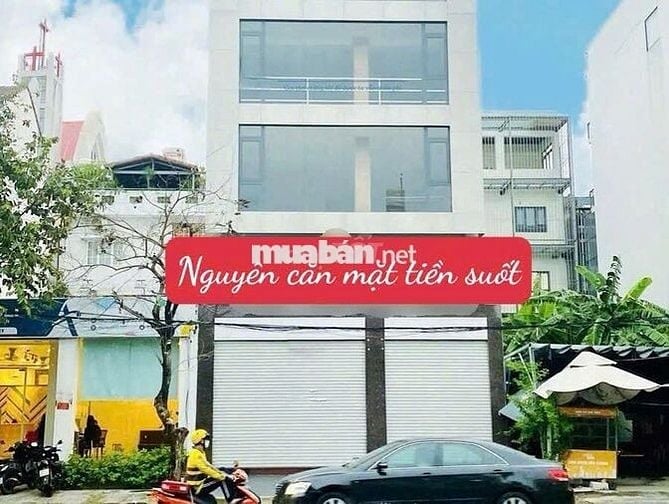 🔥Gần vòng xoay CMT8, nhà trệt 2 lầu sàn suốt – khu sầm uất