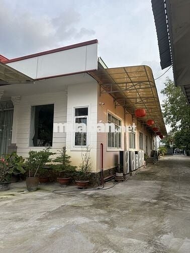 Mb cho thuê kho/nhà xưởng 1200m2, 2 mặt tiền – phù hợp kinh doanh