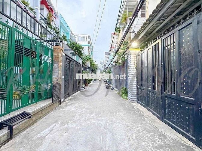 cần bán nhà hẻm 176 nguyen thị phập Q7 DT 5,1 x 13 giá 6,1 bớt loc