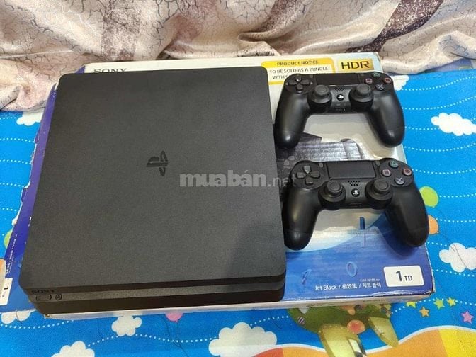 BÁN MÁY PS4 SLIM HACK 1TB CÓ 2 TAY CẦM