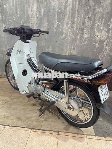 Dream việt nam đời 2010 chính chủ zin cả xe