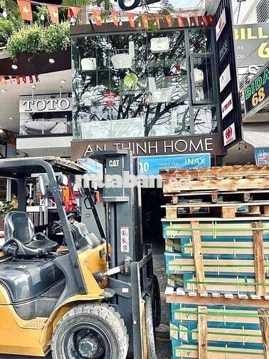 Nhà mặt tiền 2 tầng vip Hoà Bình (3,6m x 2o m) q11 tiện kd -cho thuê